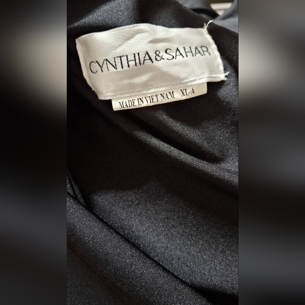 Cynthia Steffe Black Long Sleeve Gown - Picture 5 of 7